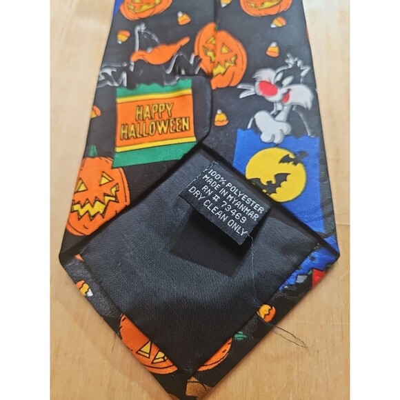 Vintage Looney Tunes Halloween Neck Tie Bugs Bunny Daffy Duck Taz Pumpkins - Picture 8 of 10